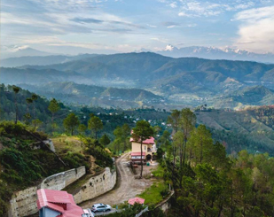 Nainital with Kausani, Ranikhet & Corbett Tour